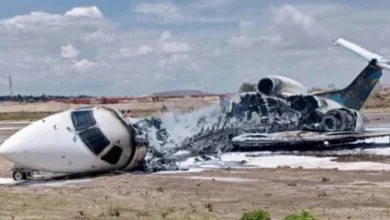 কঙ্গোয় রানওয়ে থেকে ছিটকে পড়লো মন্ত্রীর বিমান