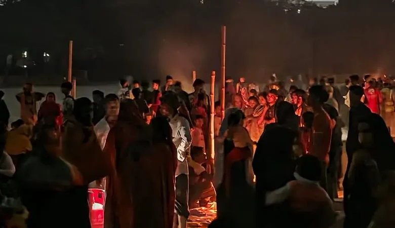 ‘আগুনে সব শ্যাষ, এই শীতের রাতে থাকমু কই’