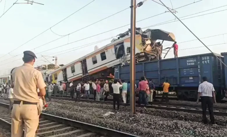 ভারতের ছত্তিশগড়ে দুই ট্রেনের সংঘর্ষে নিহত ৬