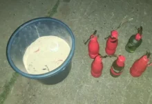 এবার রাজধানীর মোহাম্মদপুর থেকে ১০ পেট্রোল বোমা-ককটেল উদ্ধার