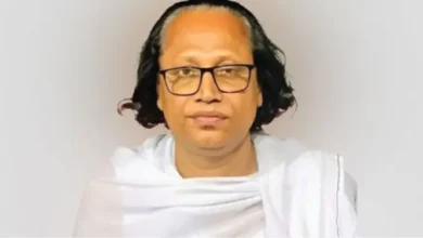 বাবাকে ওষুধ খাইয়ে জাদুটোনা করে ৪৫ শতাংশ জমি গোপনে লিখে নেন আবুল বয়াতি