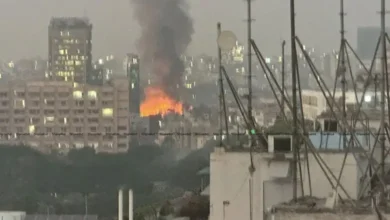 কড়াইল বস্তিতে ভয়াবহ আগুন: ফায়ার সার্ভিসের ১১ ইউনিট ঘটনাস্থলে