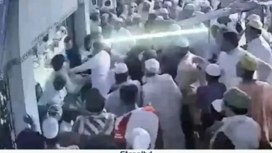 মসজিদে নামাজ চলাকালে বিএনপির এক গ্রুপের ওপর অন্য গ্রুপের হামলা