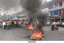 চাঁদপুর-লক্ষ্মীপুর সড়কে আগুন জ্বালিয়ে বিএনপির বিক্ষোভ অব্যাহত