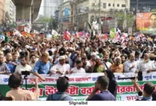 জাতীয় পার্টি নিষিদ্ধসহ ৫ দাবিতে যমুনামুখী ৮ দলের বিক্ষোভ