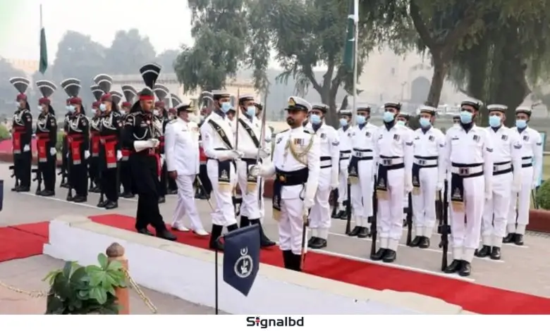 আল্লামা ইকবালের ১৪৮তম জন্মবার্ষিকী: পাকিস্তানে রাষ্ট্রীয় মর্যাদায় উদযাপন