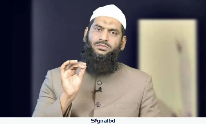 হাসপাতালে খালেদা জিয়ার খোঁজ নিলেন মাওলানা মামুনুল হক