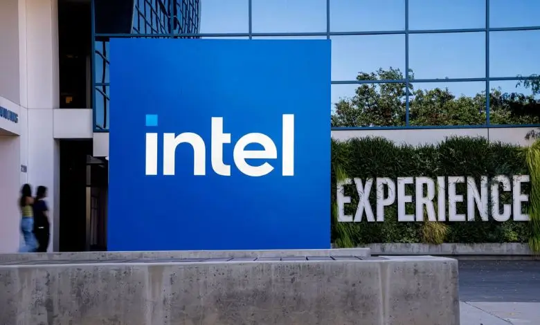 ১৮ হাজার ‘টপ সিক্রেট’ ফাইল চুরি: সাবেক কর্মীর বিরুদ্ধে ইন্টেলের মামলা