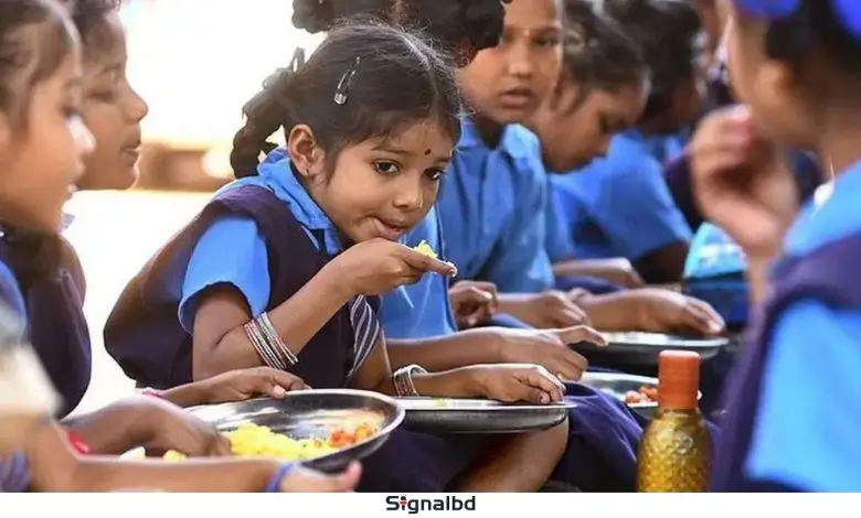 সারা দেশে মিড-ডে মিল শুরু, ৩১ লাখ শিক্ষার্থীর জন্য