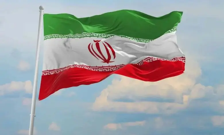 প্রকাশ্যে ধর্ষকের মৃত্যুদণ্ড কার্যকর করল ইরান