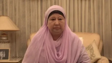 ডা. জাহিদের ব্রিফিং: গত ৩ দিন ধরে একই অবস্থায় খালেদা জিয়া, বিদেশে নেয়ার সিদ্ধান্ত দেবে মেডিকেল বোর্ড