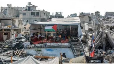 ইউনিফর্ম-ব্যাগ-বই কিছুই নেই, জোড়াতালি দেয়া পোশাকে স্কুলে যাচ্ছে গাজার শিশুরা