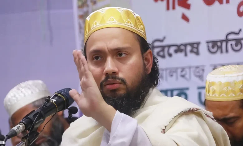 ইসলামি হুকুমত প্রতিষ্ঠার দাবিতে গণভোটের আহ্বান ছারছীনা পীরের