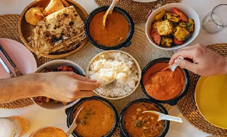 রাতের খাবারে ডাল খেলেই বিপদে পড়তে পারেন যে সমস্ত মানুষ