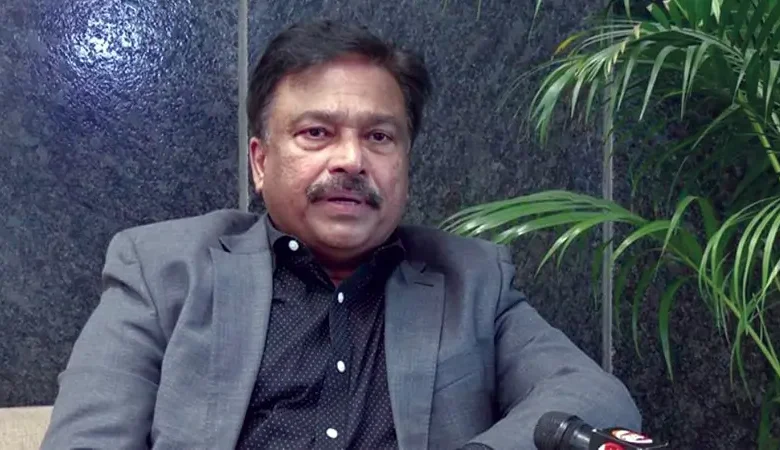 সিসিইউতে বিসিবি পরিচালক ফারুক, হার্টে পরানো হলো রিং