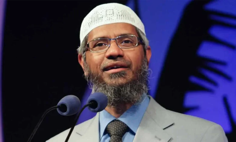 নির্বাচনের আগে বাংলাদেশে আসছেন না জাকির নায়েক