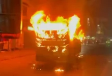 গাজীপুরে চলন্ত বাসে আগুন, যাত্রীরা নিরাপদে উদ্ধার