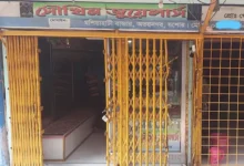 যশোরে গভীর রাতে অস্ত্রের মুখে ৭ জনকে যশোরে গভীর রাতে অস্ত্রের মুখে ৭ জনকে