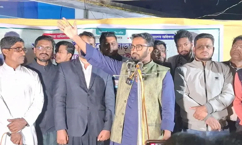 'খালেদা জিয়ার জন্য সারাদেশের মানুষ কাঁদছে, হাসিনার জন্য কথা বলারও কেউ নেই': গণঅধিকার পরিষদের মন্তব্য