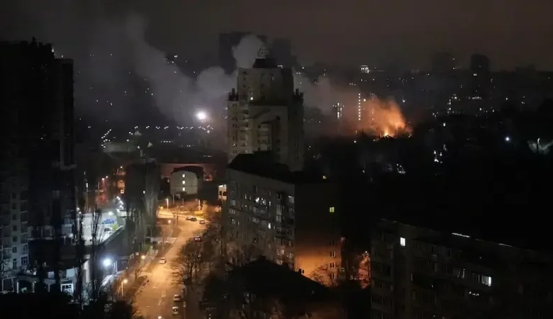 ইউক্রেনে রাতভর রাশিয়ার ব্যাপক হামলায় নিহত ৩, বিদ্যুৎহীন ৬ লাখ পরিবার