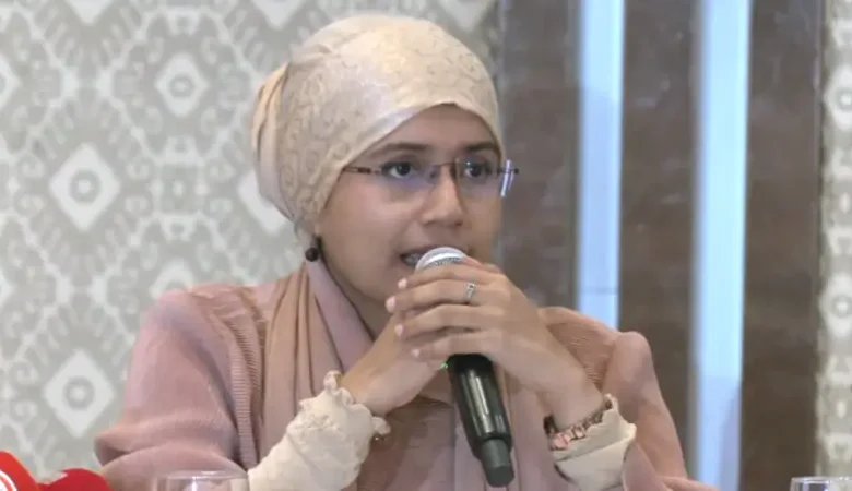 অস্ত্র, বিত্ত ও পেশিশক্তির প্রভাব খাটিয়েই বাংলাদেশে রাজনীতি করা হচ্ছে: সামান্তা