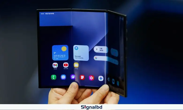 নতুন যুগের ফোল্ডেবল ফোন: গ্যালাক্সি জেড ট্রাইফোল্ড