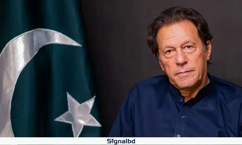 কারাবন্দি ইমরান খানের সঙ্গে সাক্ষাৎ নিষিদ্ধ করল পাকিস্তান সরকার