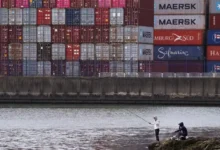 ১১ মাসেই চীনের রফতানি রেকর্ড ১ ট্রিলিয়ন ডলার ছাড়ালো